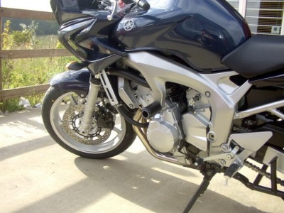 Padací chrániče - Yamaha FZ6 / Fazer 600 '04-, černé
